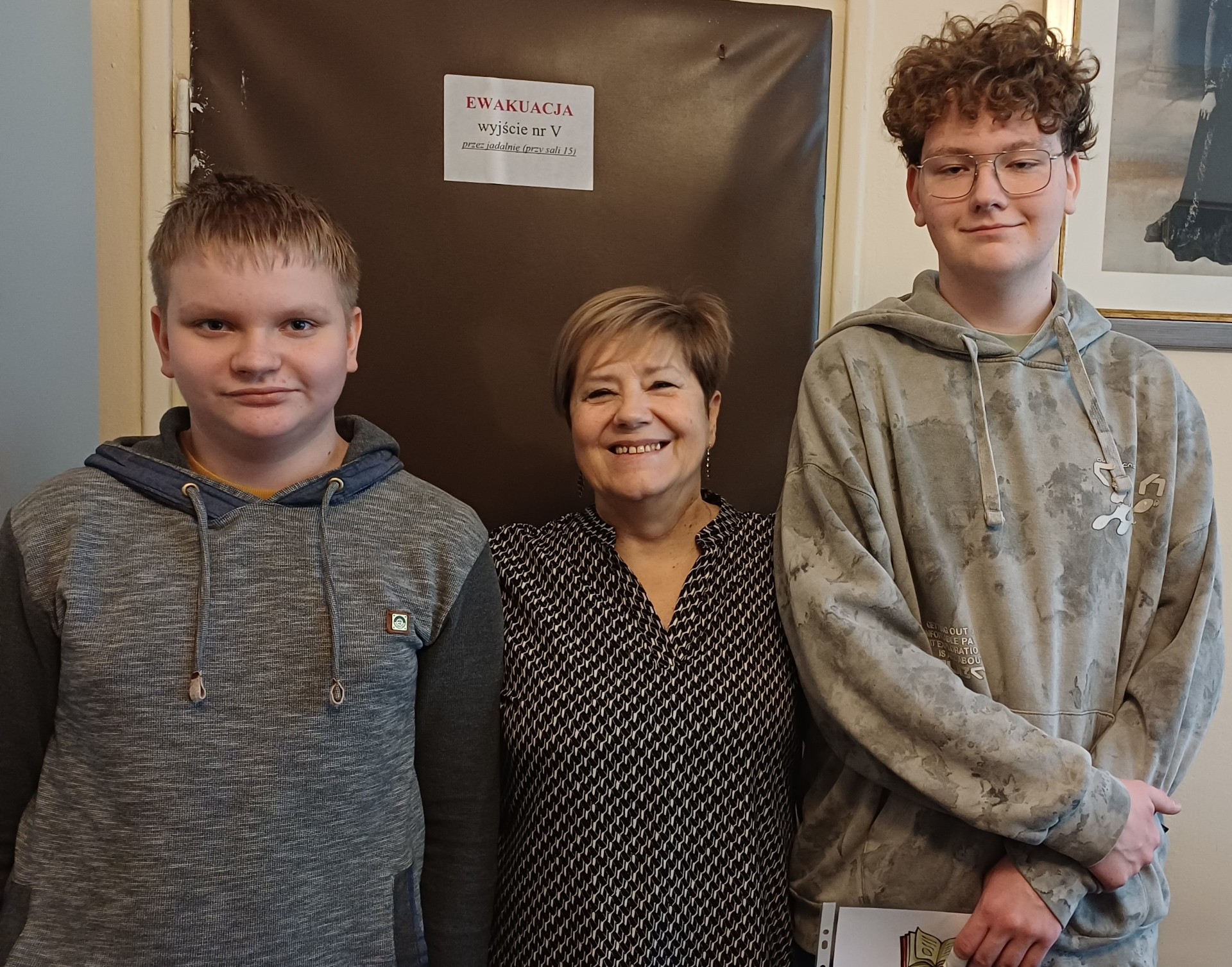 Laureaci konkursu z panią dyrektor