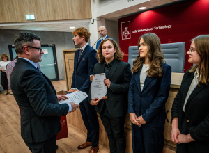 Nasz uczeń laureatem Ogólnopolskiego Programu Rekrutacyjnego "More z PŁ"